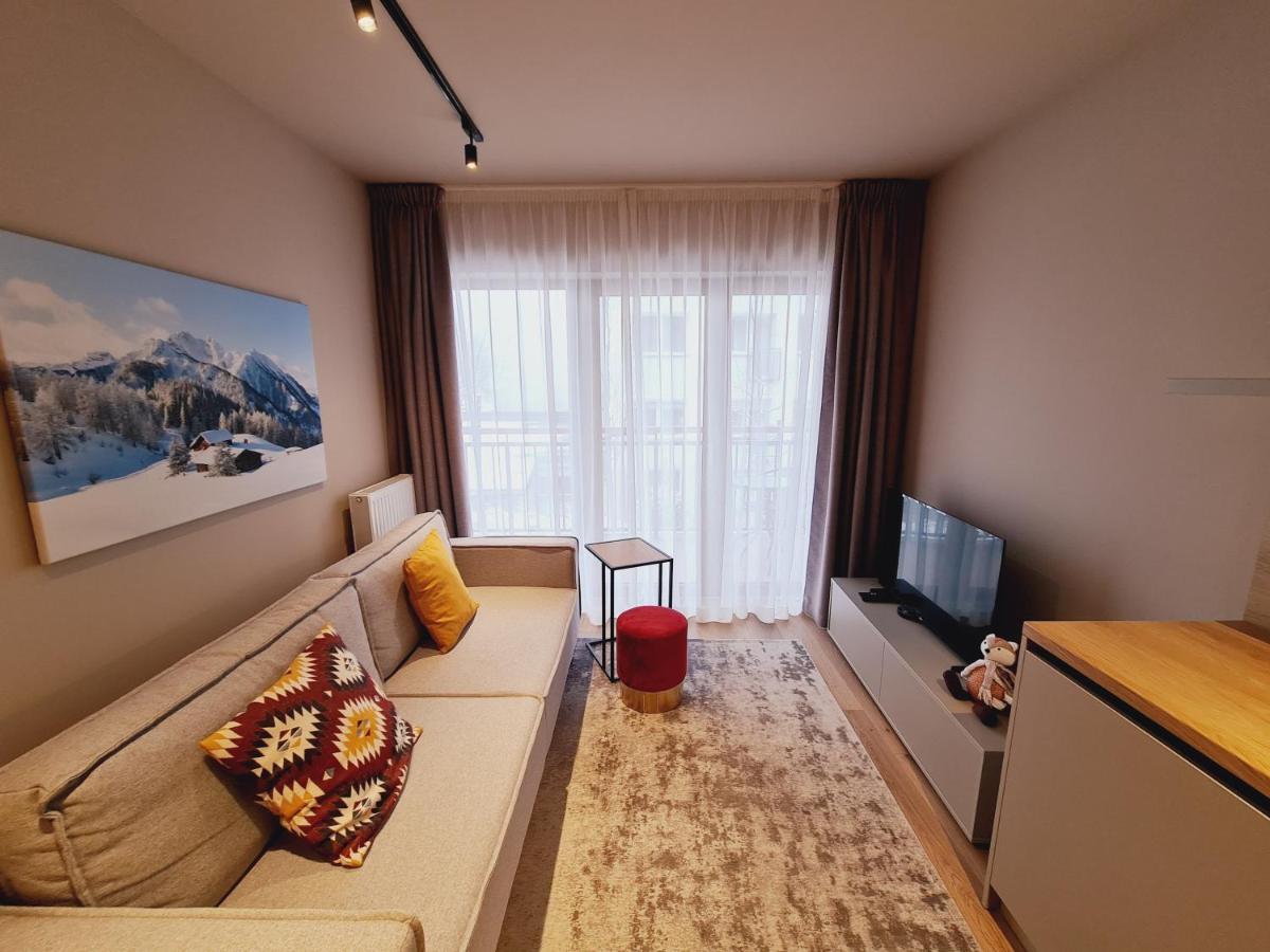 Apartament D2 Karpatia - 5D Apartamenty カルパッチ エクステリア 写真