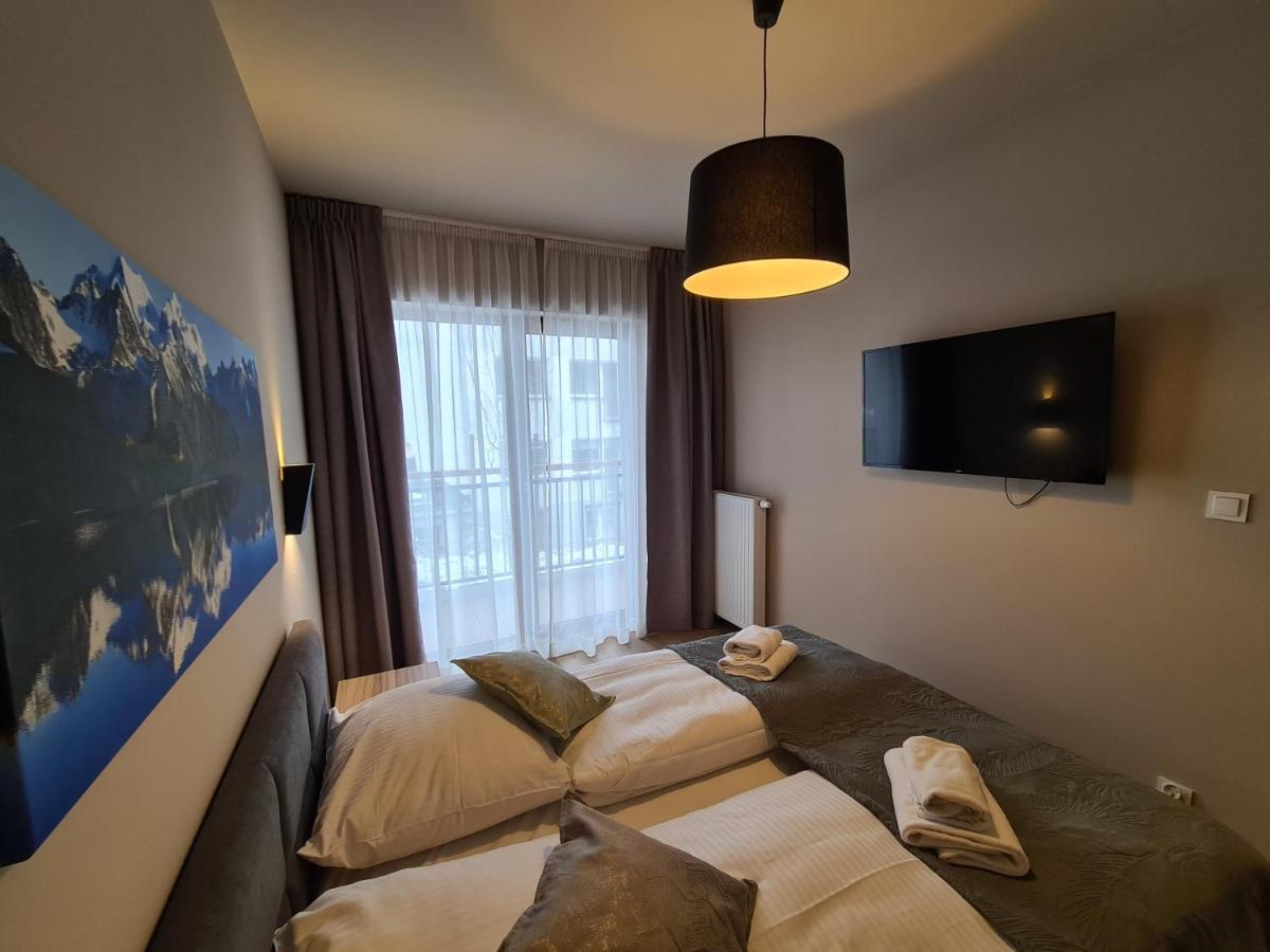 Apartament D2 Karpatia - 5D Apartamenty カルパッチ エクステリア 写真